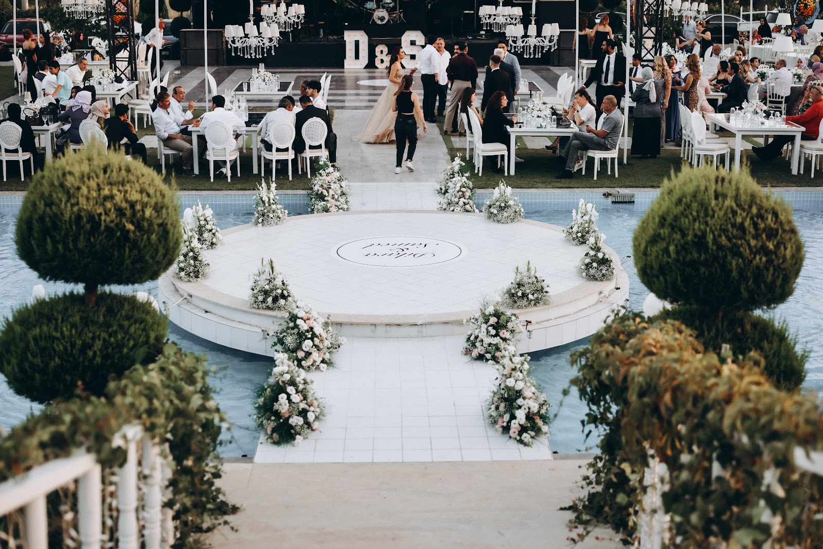 Karnaval Luxury — Buca, İzmir kır düğünü mekanı görsel 6