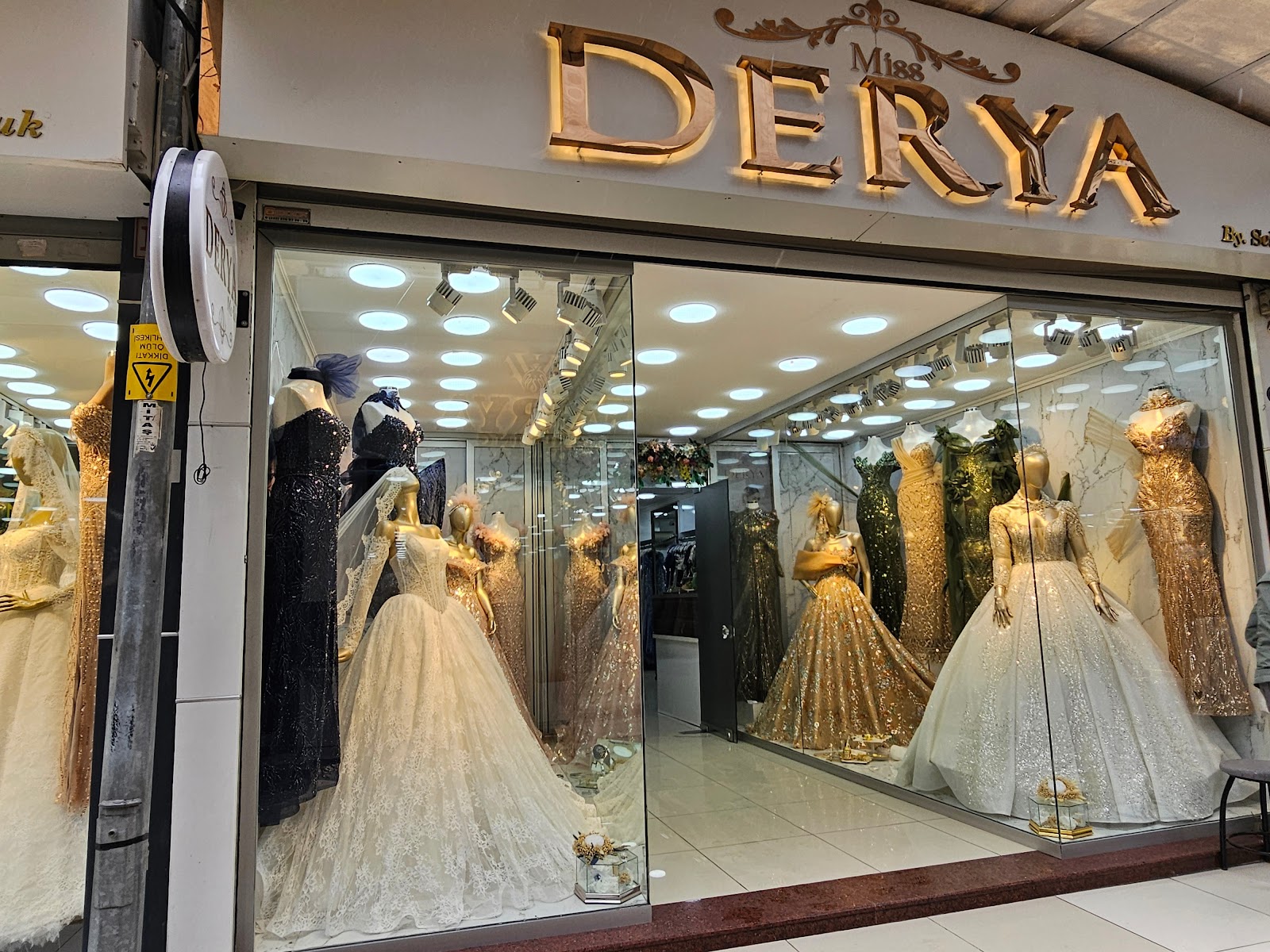 Miss Derya