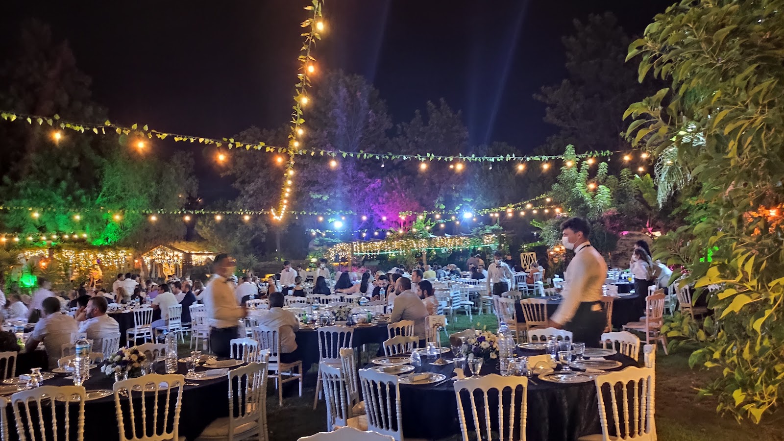 Saklıbahçe Café Bar Restaurant — Narlıdere, İzmir kır düğünü mekanı görsel 2
