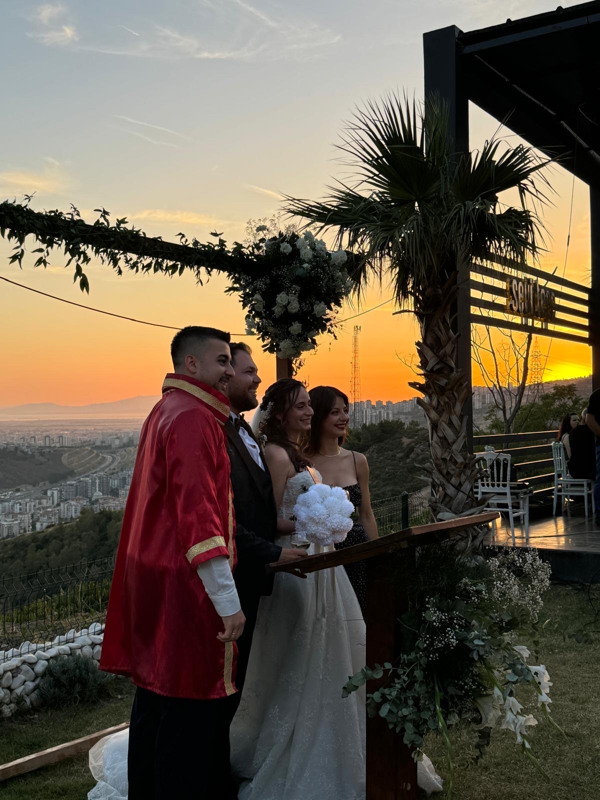 Seyirtepe Gardenya Bahçe — Bayraklı, İzmir kır düğünü mekanı görsel 2