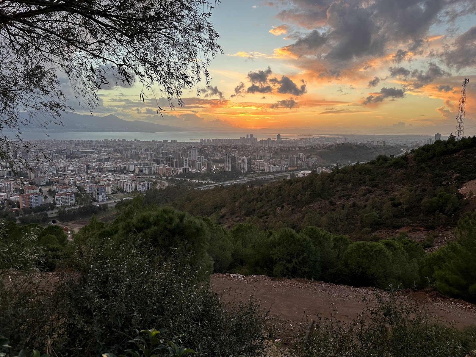 Seyirtepe Melisa Kır Düğünü Salonu — Bayraklı, İzmir kır düğünü mekanı görsel 4