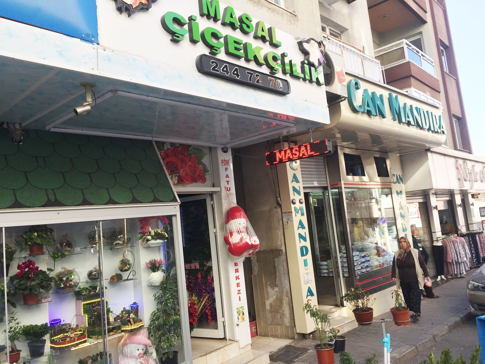 Yeşilyurt Çiçekci-Masal Çiçekçilik kır düğünü mekanı — Karabağlar